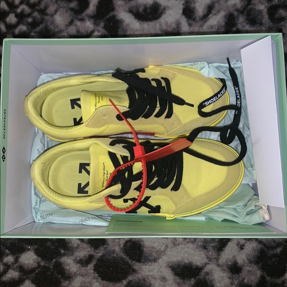 OFF - WHITE vulc low yellow canvas FW19 - Picture 5 of 7